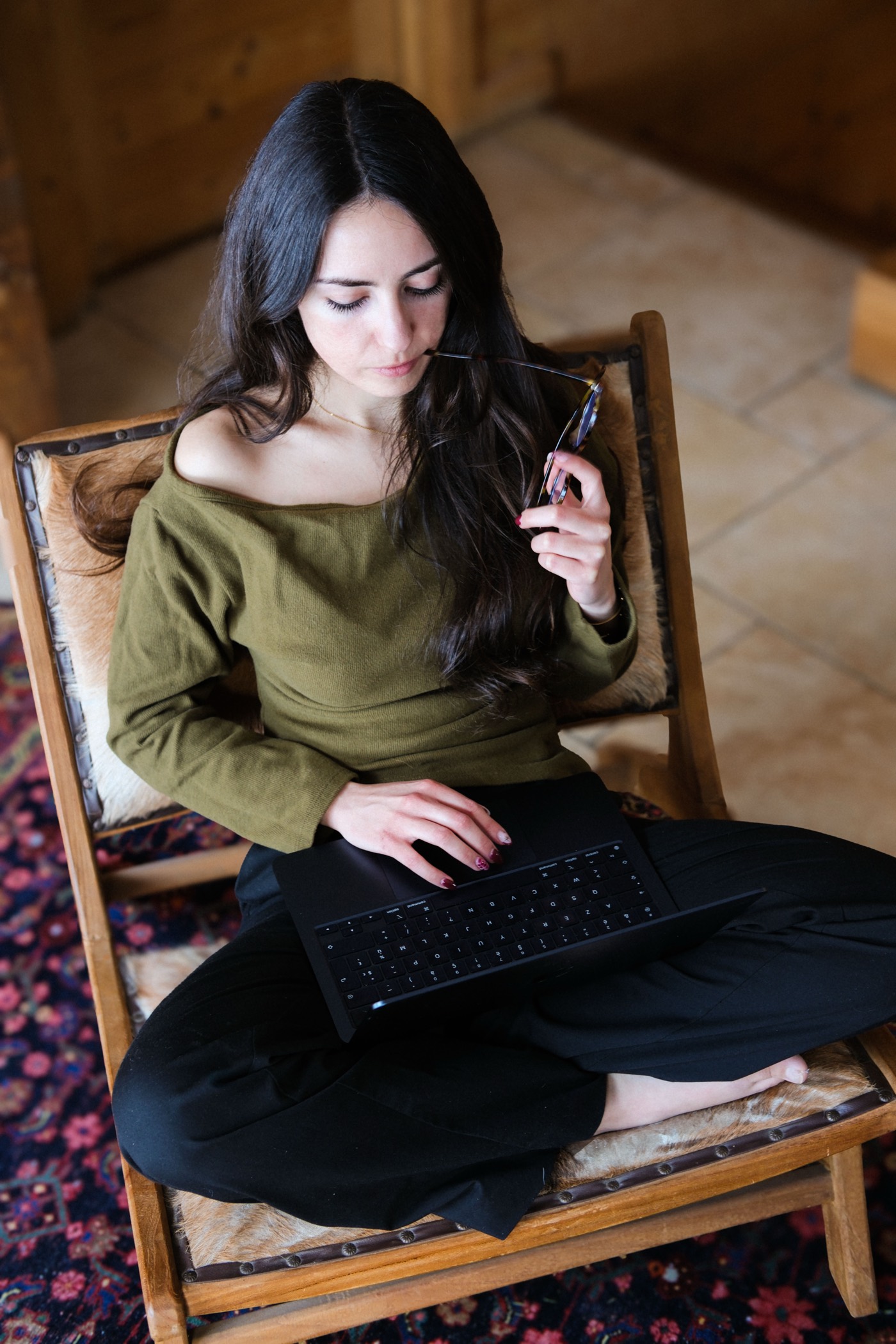 Sabrina, Online Business Manager